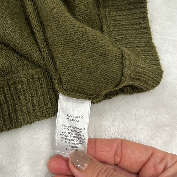 Ruby moon beautiful long sweater size M - Picture 9 of 9